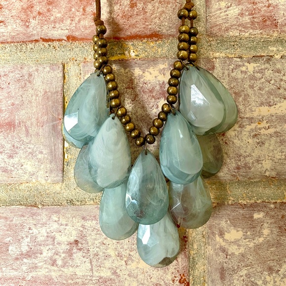 Statement necklace large teardrop teal beads brass color beads leather strap - Picture 3 of 8
